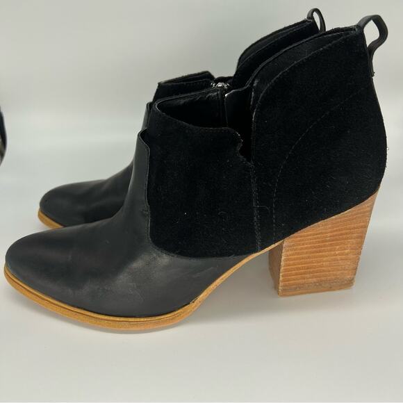 MARC FISHER GINGER ANKLE CHELSEA LEATHER BOOTS Sz 11 Zip Side - Picture 3 of 7